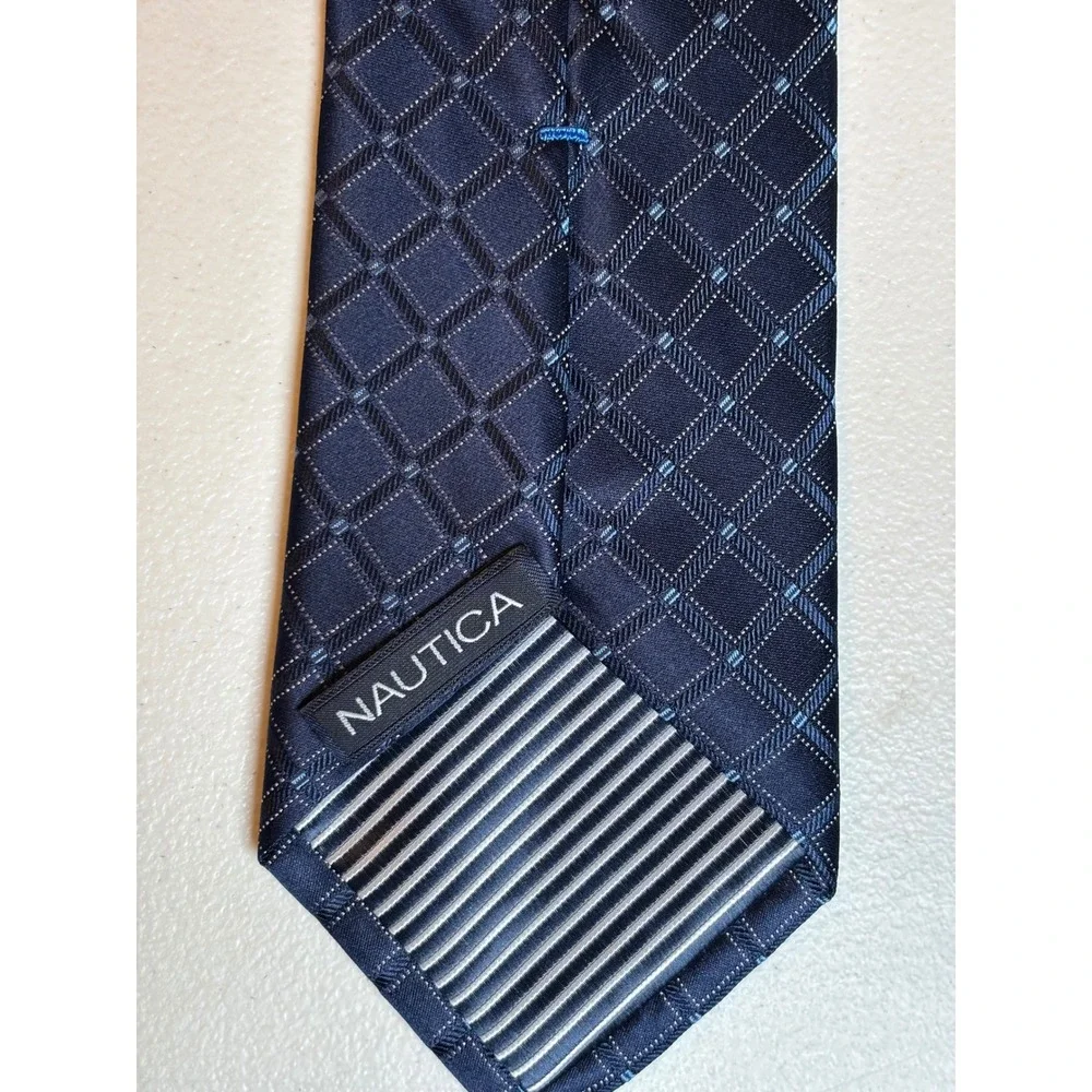 Nautica Mens Navy Blue Silk Diamond Pattern‎ Necktie Preowned